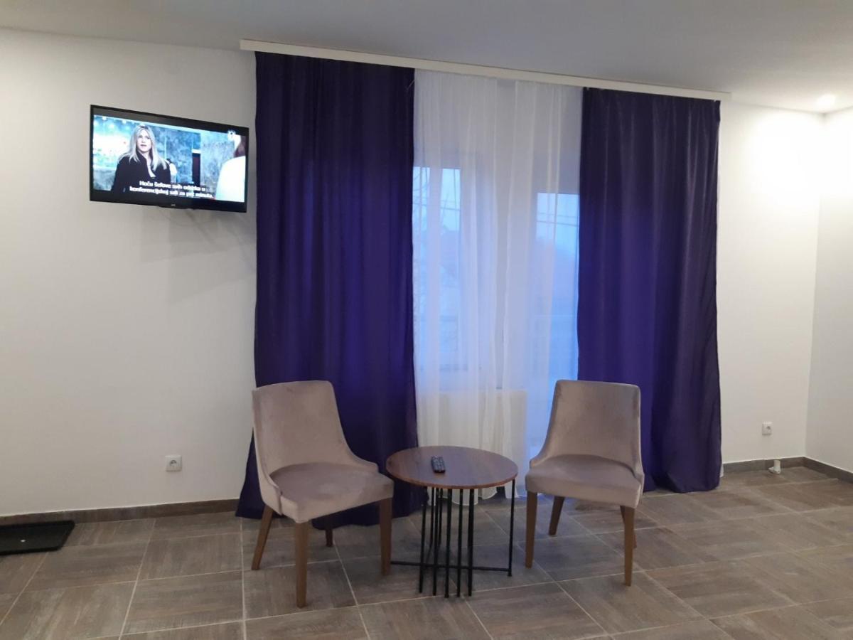 Villa Anela Novi Sad Luaran gambar