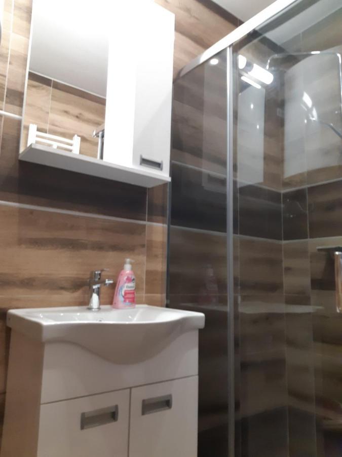 Villa Anela Novi Sad Luaran gambar
